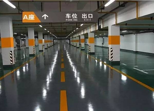 地下车库电梯口规范：地下车位 电梯口 