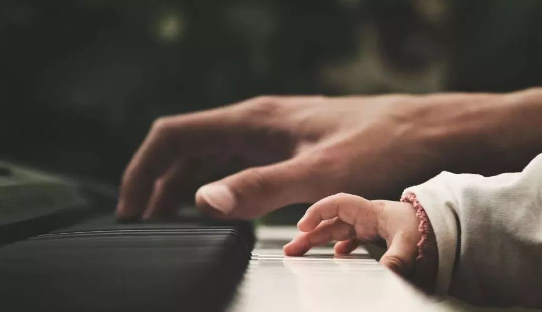 琴键上的奋斗，成人钢琴励志语录，坚持成就梦想之路