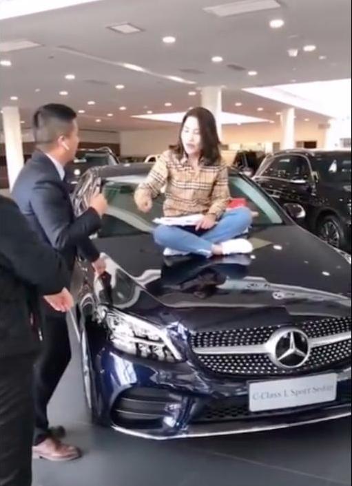 奔驰女车主维权事件深度剖析