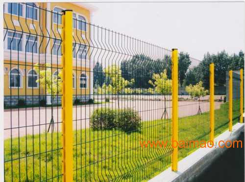 学校栏杆挡台规范要求：学校栏杆图片大全 