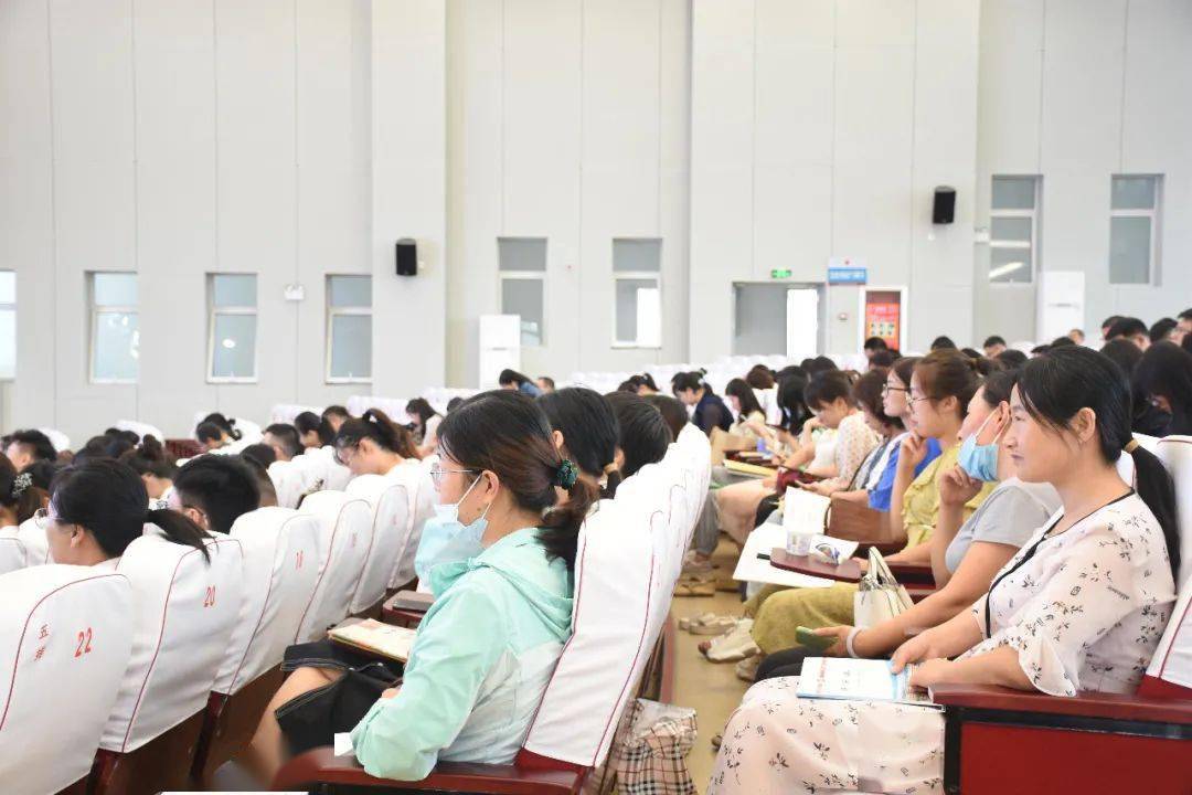 高考改革深化助力学生腾飞，四落实引领教育新篇章