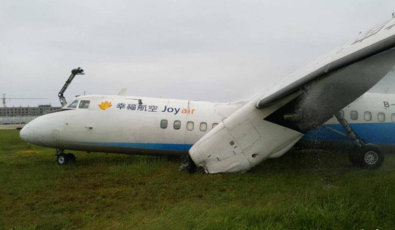 飞机垂直降落实验原理：垂直飞机起飞降落视频 