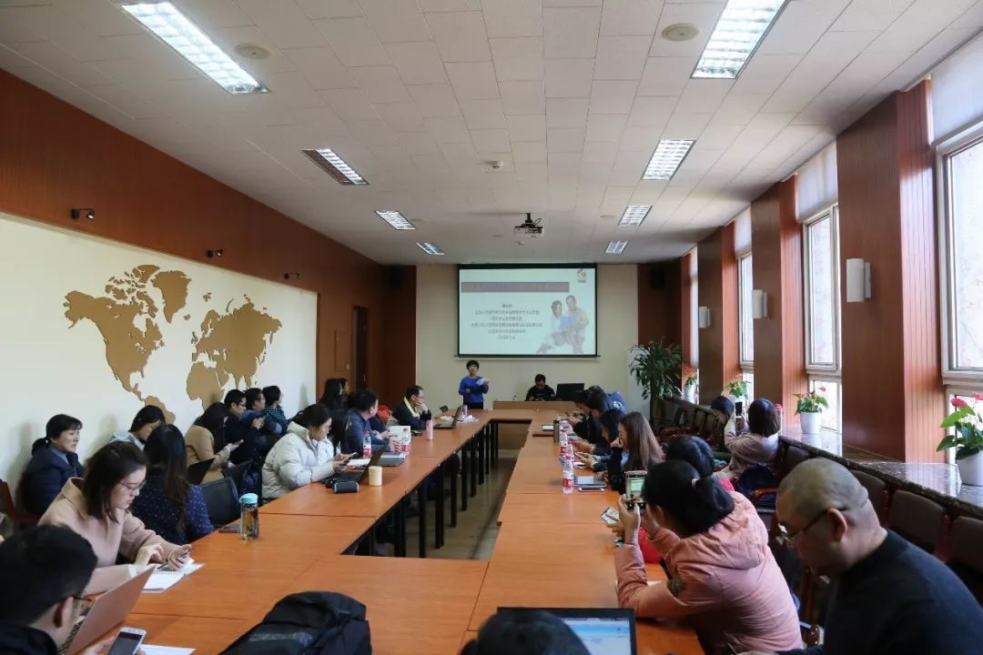 应对老龄化挑战，社会面临的新机遇与挑战