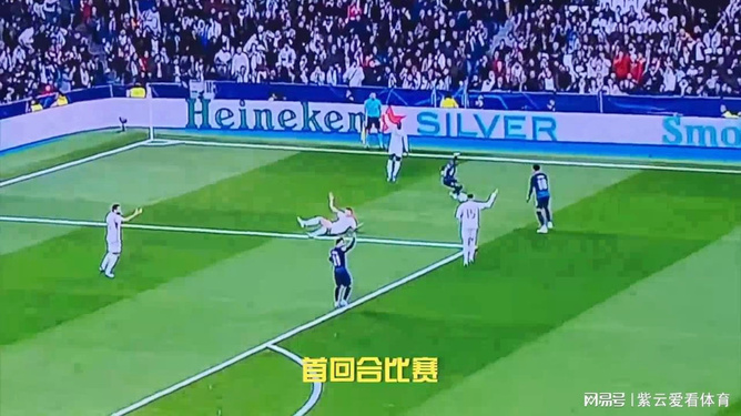 足球盛宴引爆激情，创意宣传点燃热血梦想！