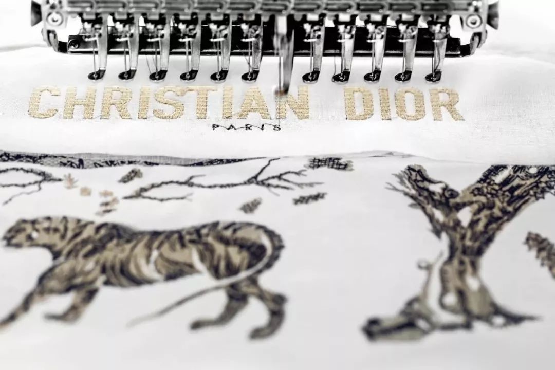 独家探秘四平服装店最新招聘动态与时尚店铺秘境揭秘