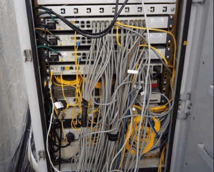 新风机房走线规范图集，打造高效安全机房布线系统