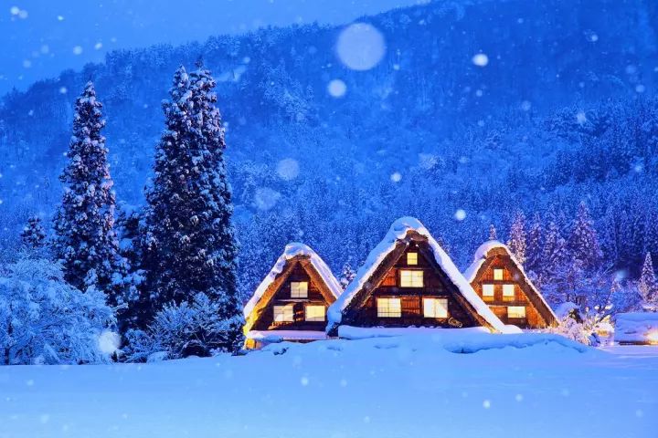 人工雪景游玩指南，打造冬日浪漫之旅