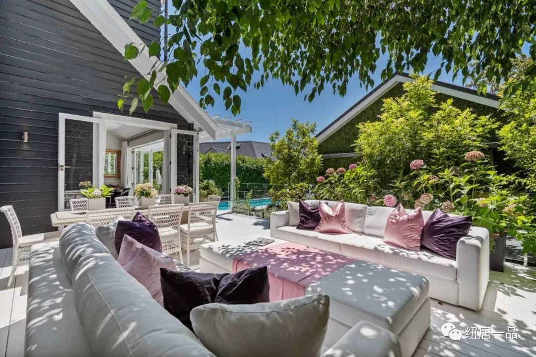 香港半山别墅排名TOP10，尊贵生活的极致之选