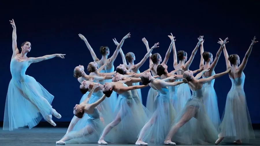 跃动韵律之美，连击与舞蹈的完美结合