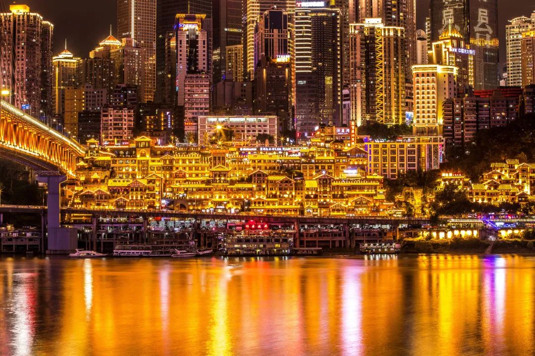 成都与重庆，最新旅游攻略大全，带你玩转双城游！