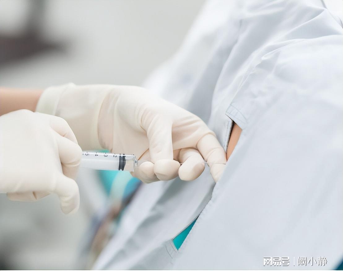 突发腹部紧张反应详解，症状、原因及应对之策