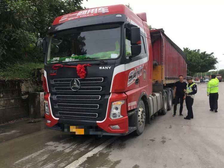 渣土车行驶秘籍，安全规范操作指南